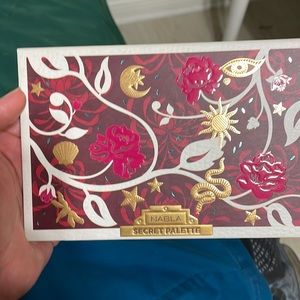 Nabla secret palette